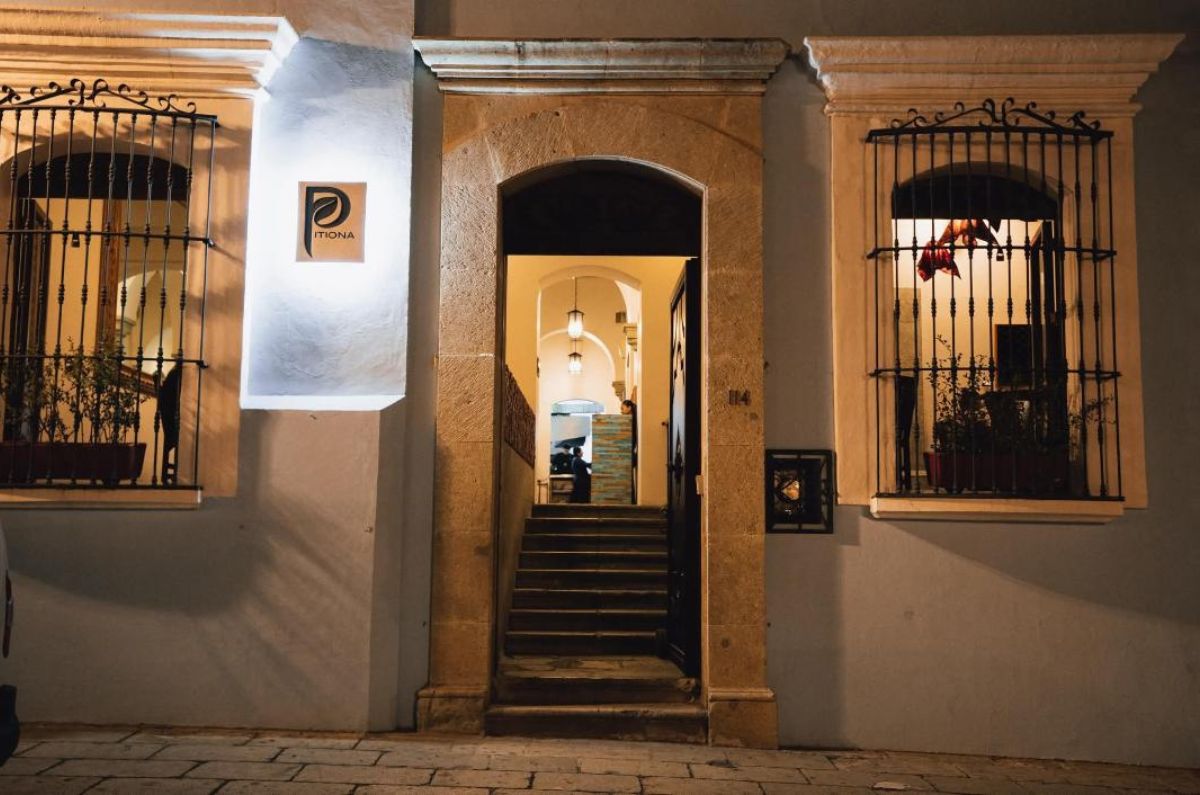 Entrada del restaurante Pitiona en Oaxaca, foto tomada de sus redes sociales