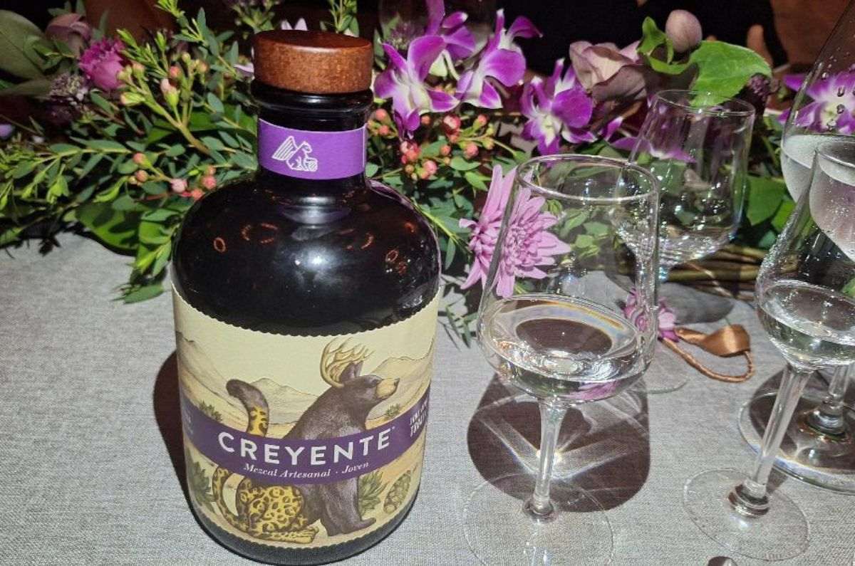 Mezcal Creyente en la cena maridaje de Pitiona en Ramona - Nizuc Resort & Spa, foto de Miriam Carmo