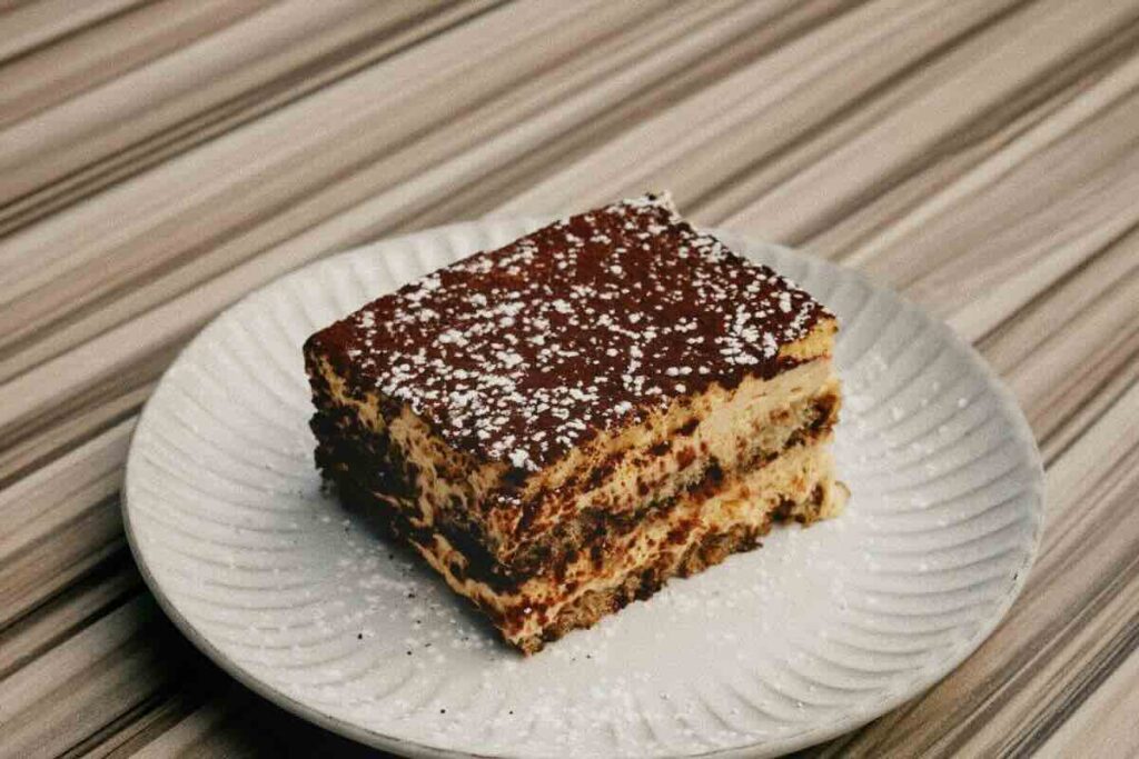 El pavē es un postre brasileño que arma por capas.