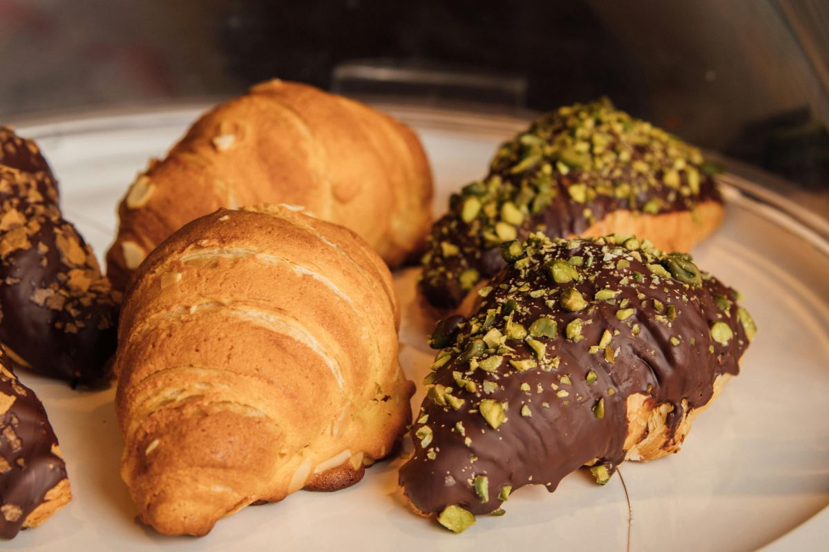 Chocolate Dubai croissant. Foto de Pexels.