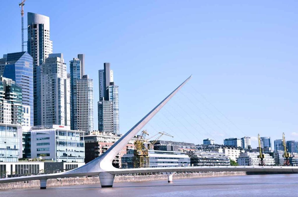 Buenos Aires: Explora el Centro Histórico, Cultura y Alojamiento Ideal
