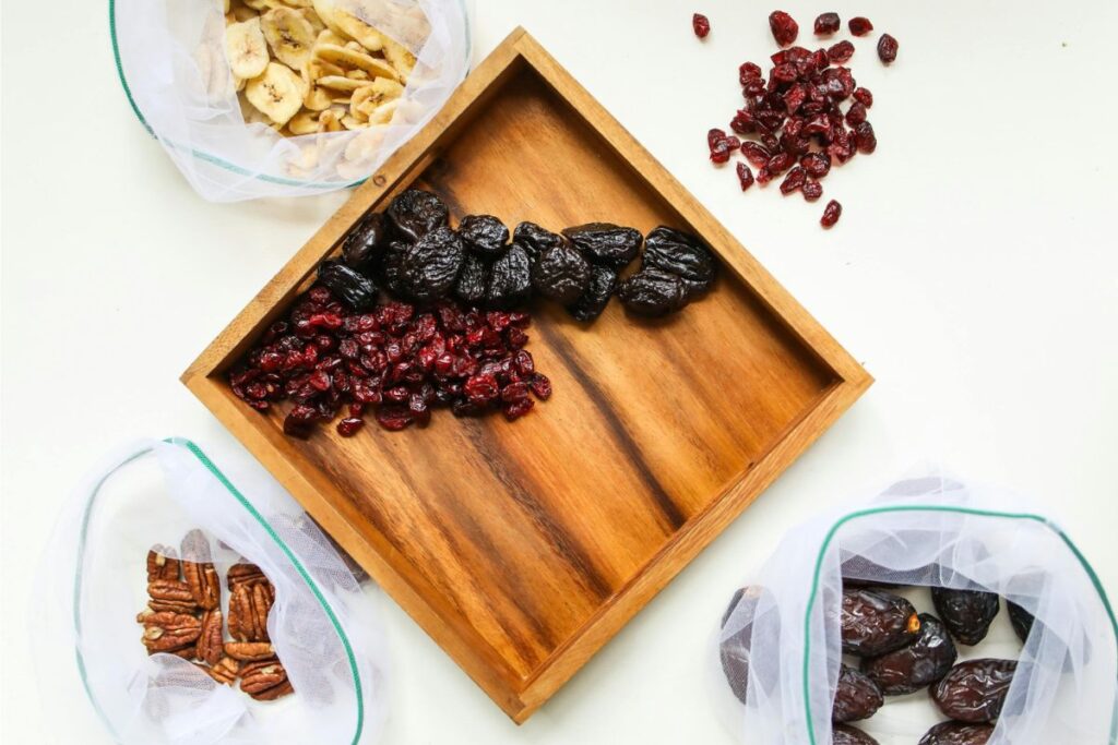¿Por qué comer frutas deshidratadas no es muy recomendable?