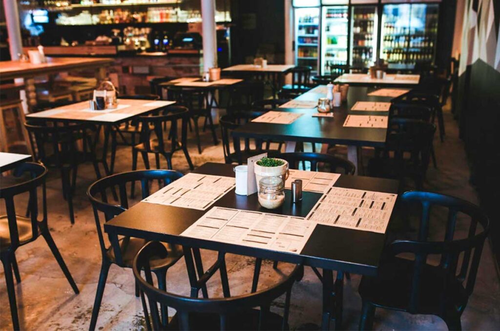 Restaurantes del futuro: cómo la tecnología está transformando la experiencia gastronómica