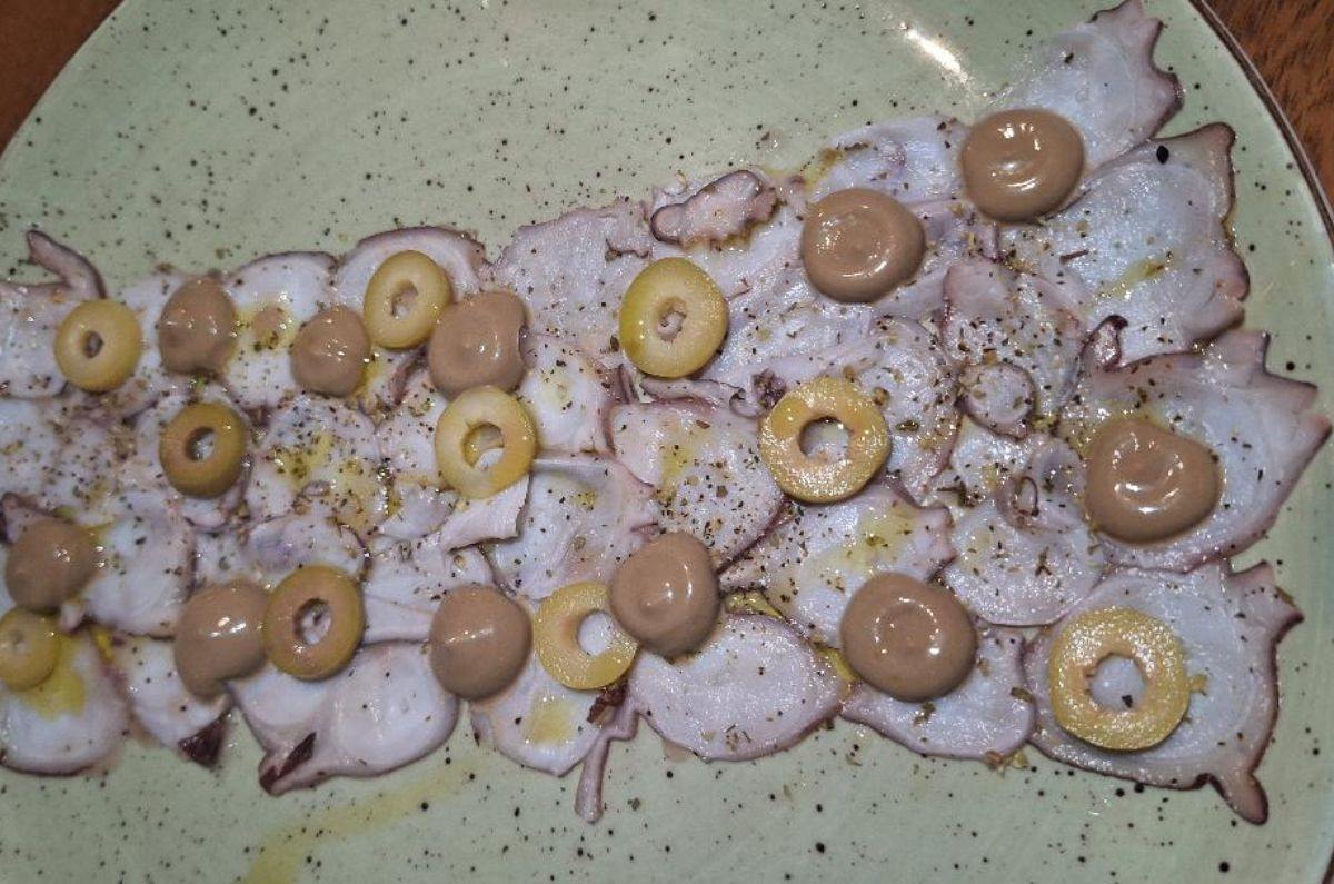 Carpaccio de pulpo, foto de Miriam Carmo