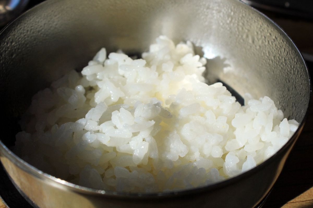 Tips efectivos para cocinar arroz al vapor en casa