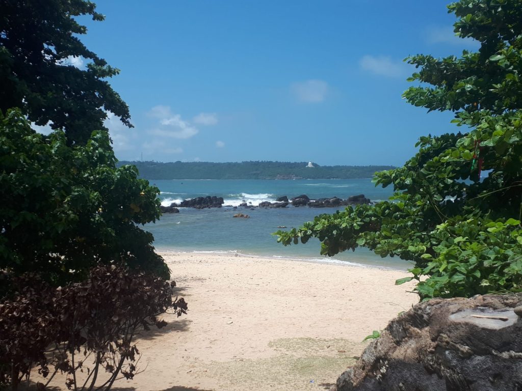 Un destino exótico de playas doradas y selva en Sri Lanka 0