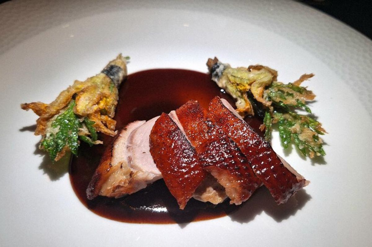 Pato laqueado del chef Aguirre, foto de Miriam Carmo