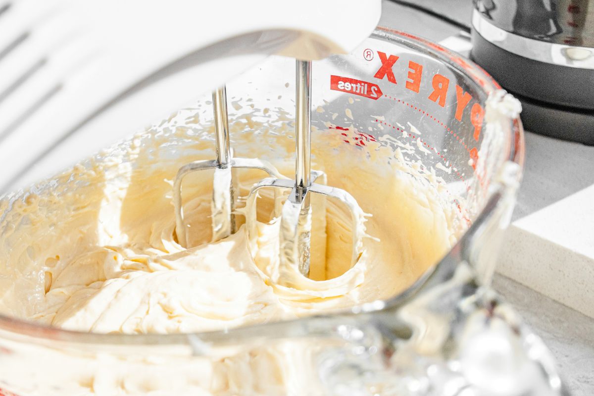 Mezcla para pastel de vainilla. Foto de Pexels.