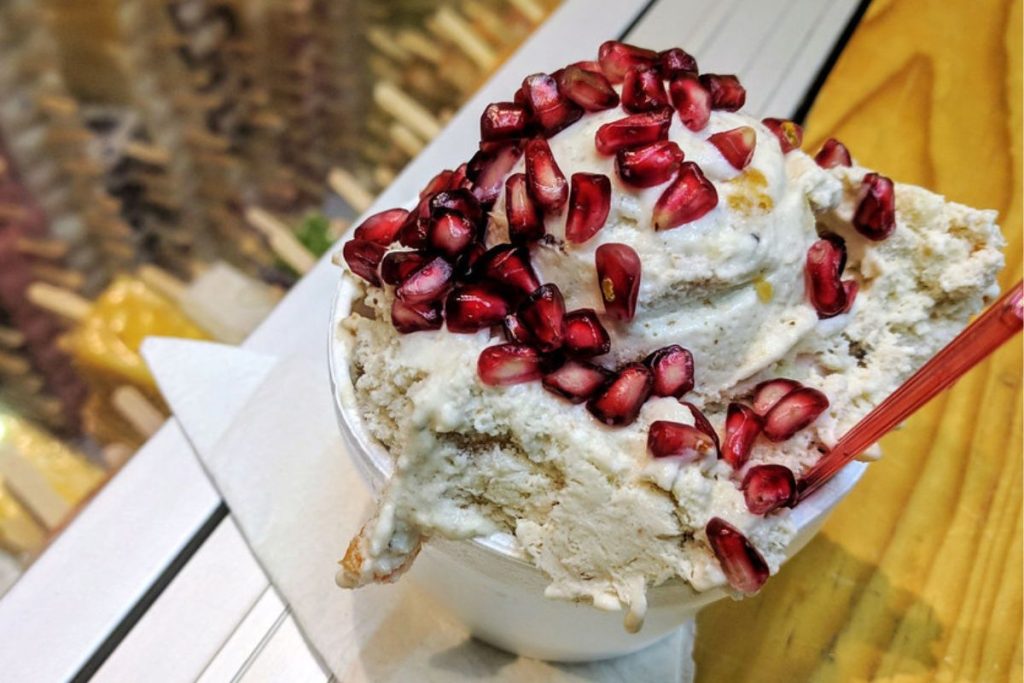 Los postres con nogada son una nueva tendencia de temporada en la CDMX.