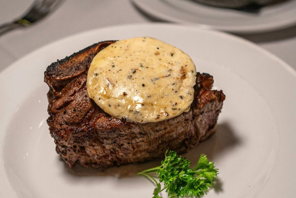 Las salsas para acompañar el filet mignon deben utilizarse inteligentemente.
