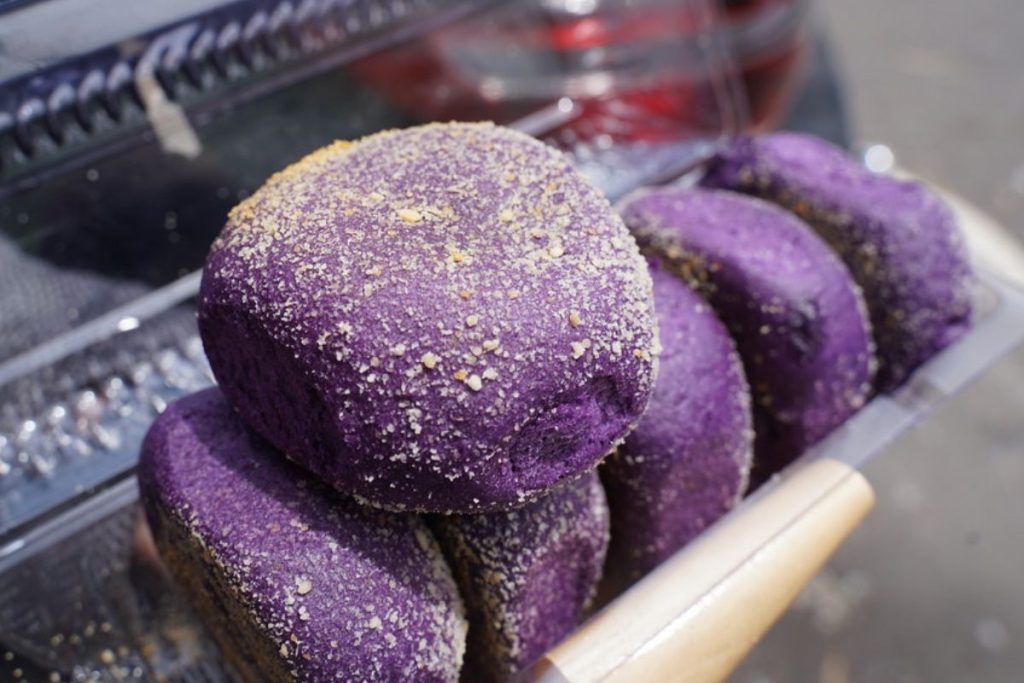 El ube es un ingrediente apreciado por su atractivo color morado.