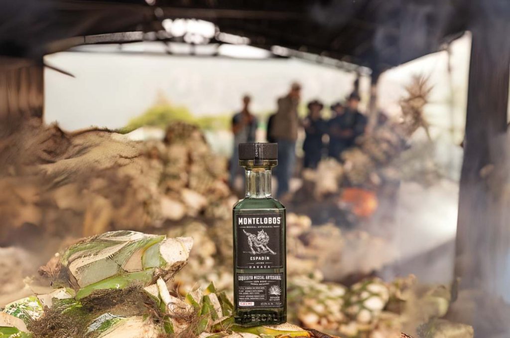 Montelobos revoluciona la coctelería mexicana con Cócteles de Lobos 0