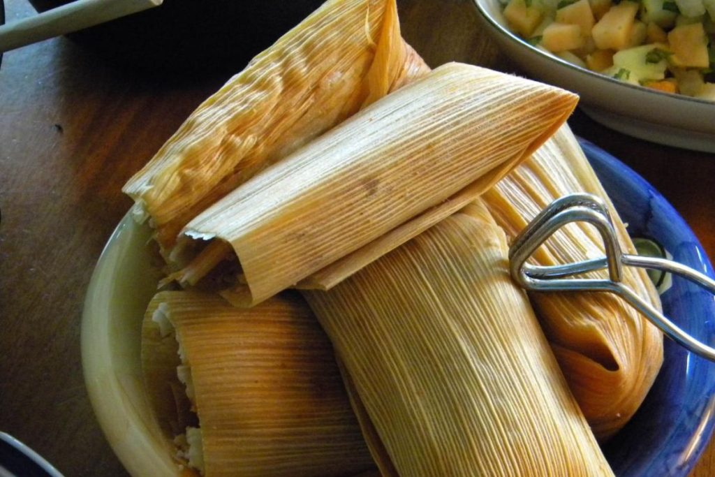 Tamales de muerto: la peculiar receta que presume Querétaro en Día de Muertos
