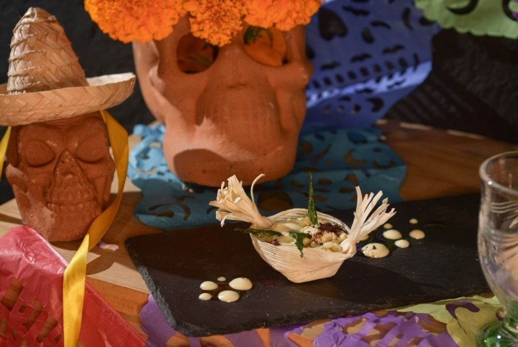 Cena de las Ánimas en Atípico el 29 de octubre