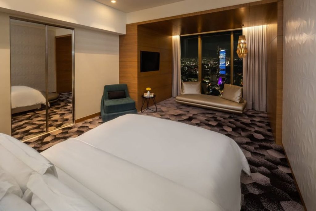 Hoteles en la CDMX donde el hospedaje es un viaje por sí solo