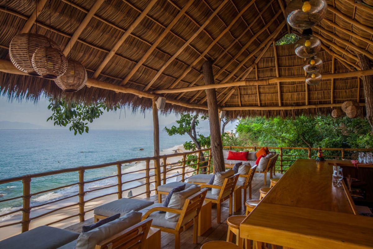 Terraza con vista al mar. Foto de sitio web Xinalani.
