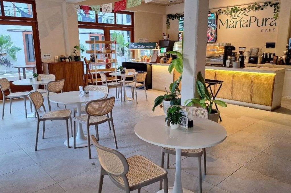 María Pura Café