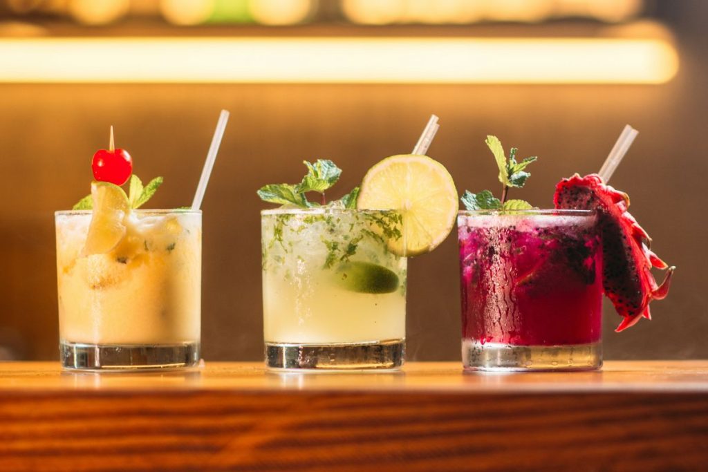 La mixología y la coctelería son dos disciplinas reconocidas a nivel mundial.