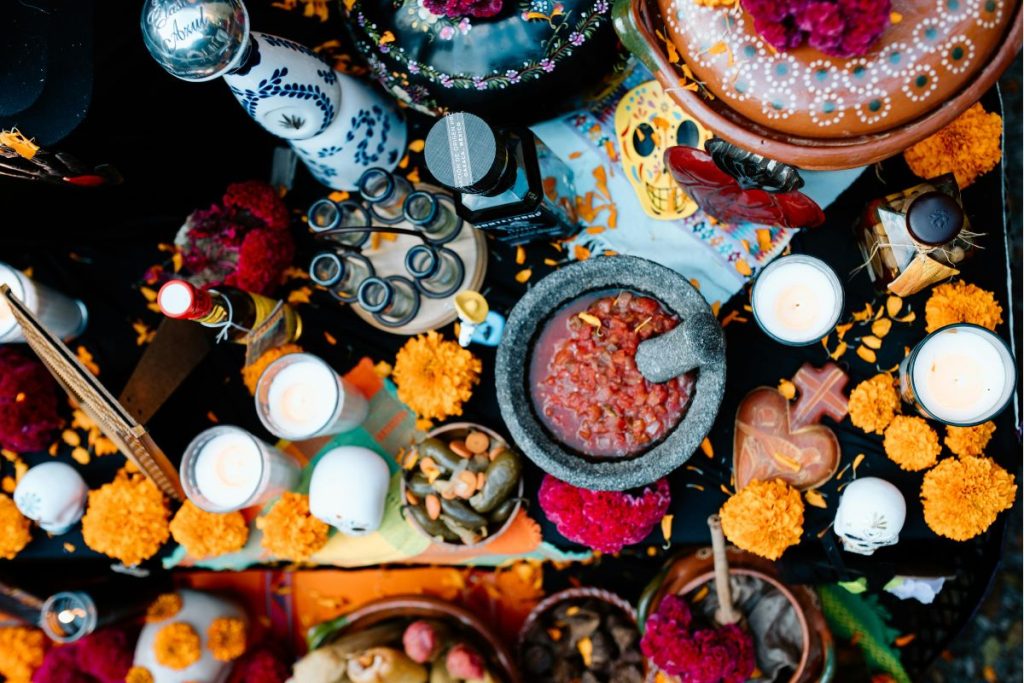 Es posible proteger la comida de forma natural para la ofrenda de Día de Muertos.