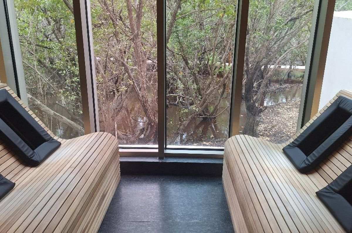 Sauna en el spa con vista al manglar, foto de Miriam Carmo