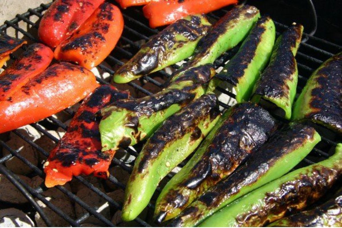 Consejos clave para tatemar chiles como todo un experto