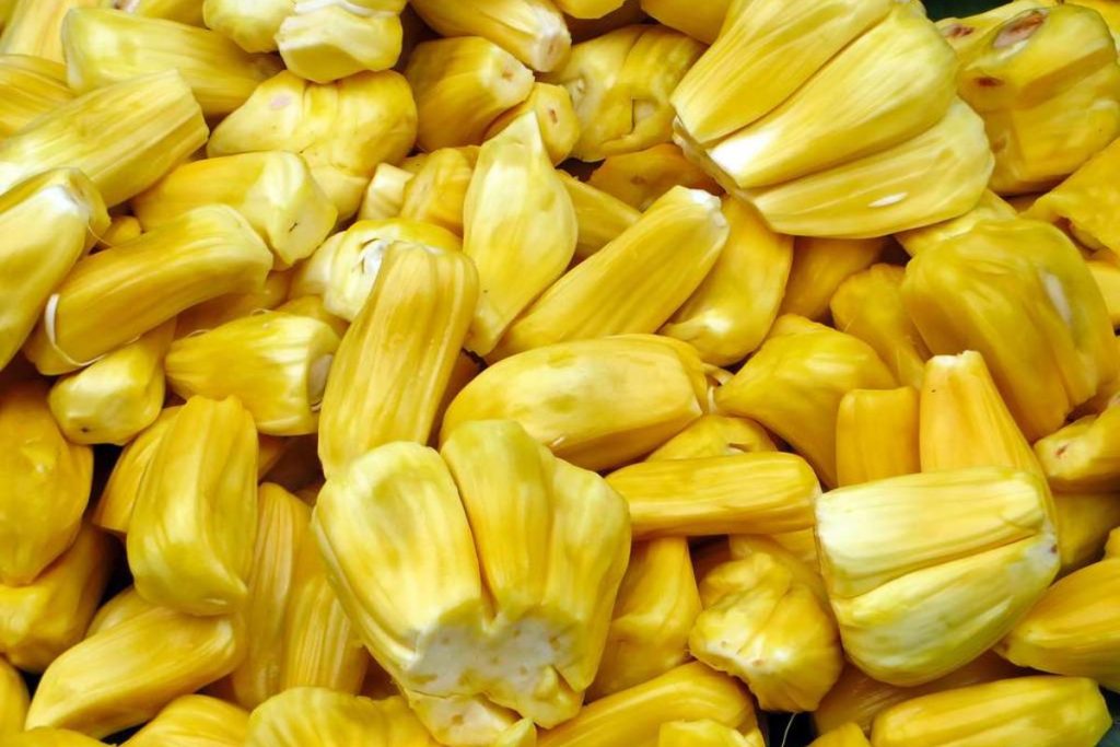 La yaca es una fruta con super propiedades y de sabor peculiar.