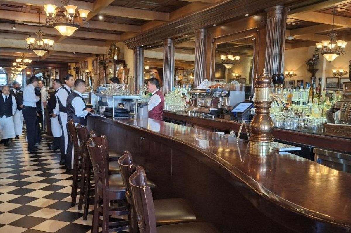 Restaurante Caesar's en Tijuana y su famosa ensalada, foto de Miriam Carmo