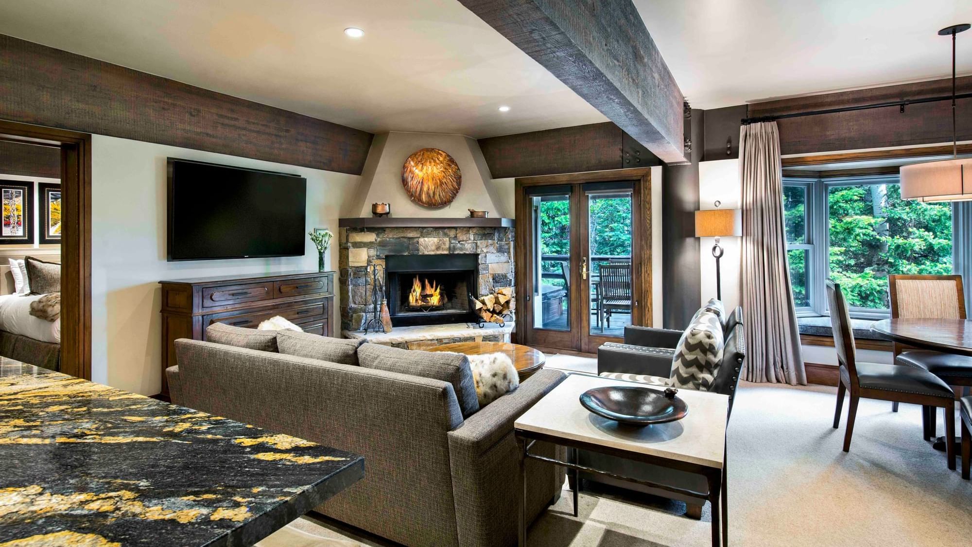 doug-burke-photo-sel-rm-172-1-lsth-living-part-dine-v8-23100-2-web-wide