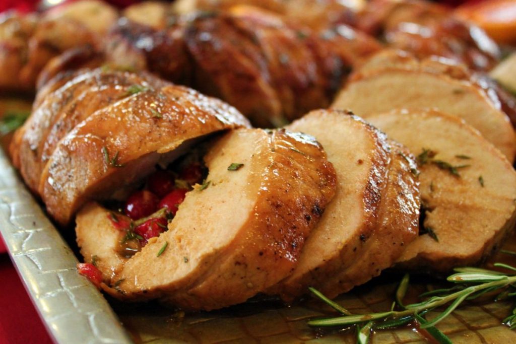 Las guarniciones para el lomo ayudan a cambiar el sabor del plato cada año.
