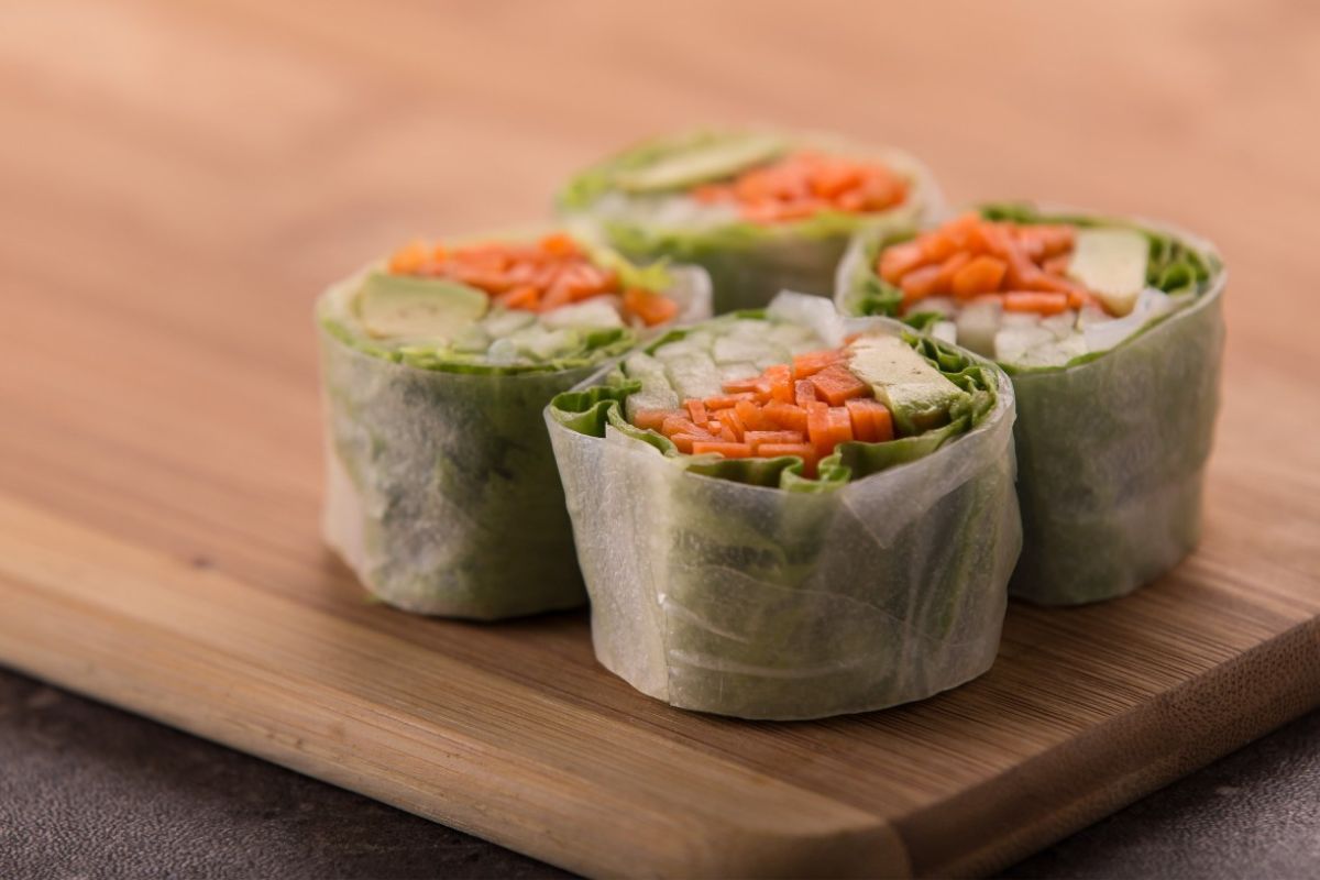 Rollos de vegetales frescos. Foto de Pexels.