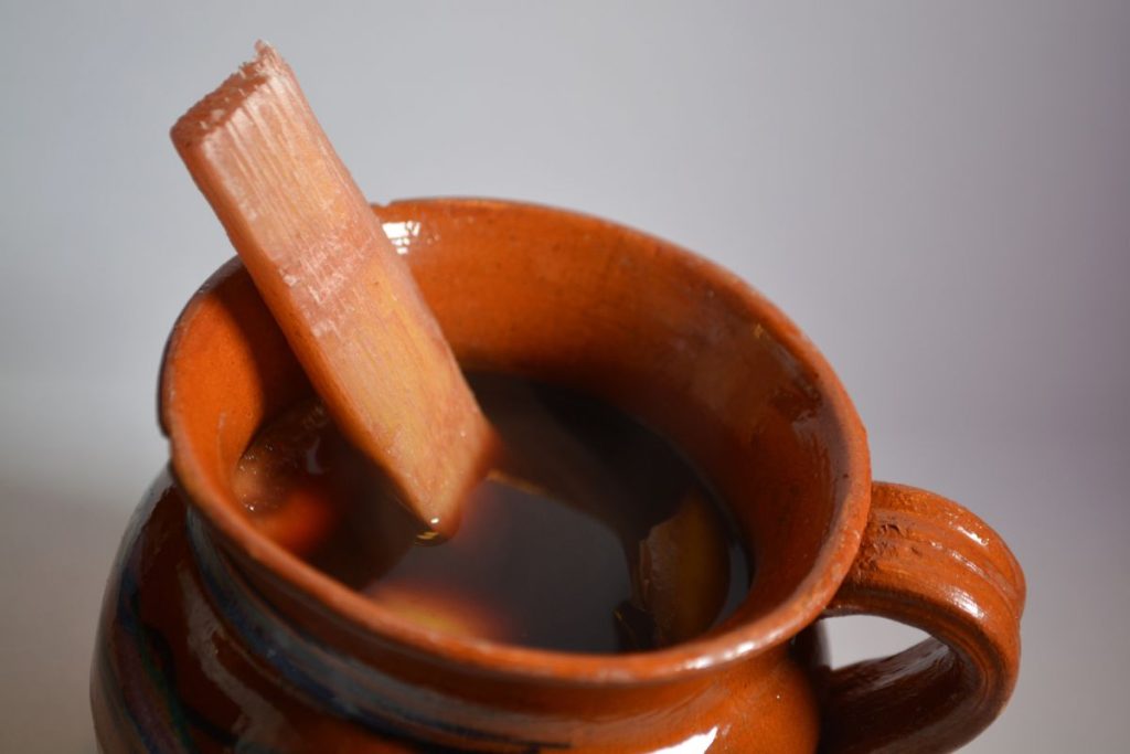 El ponche navideño es parte de la esencia de las fiestas navideñas en México.