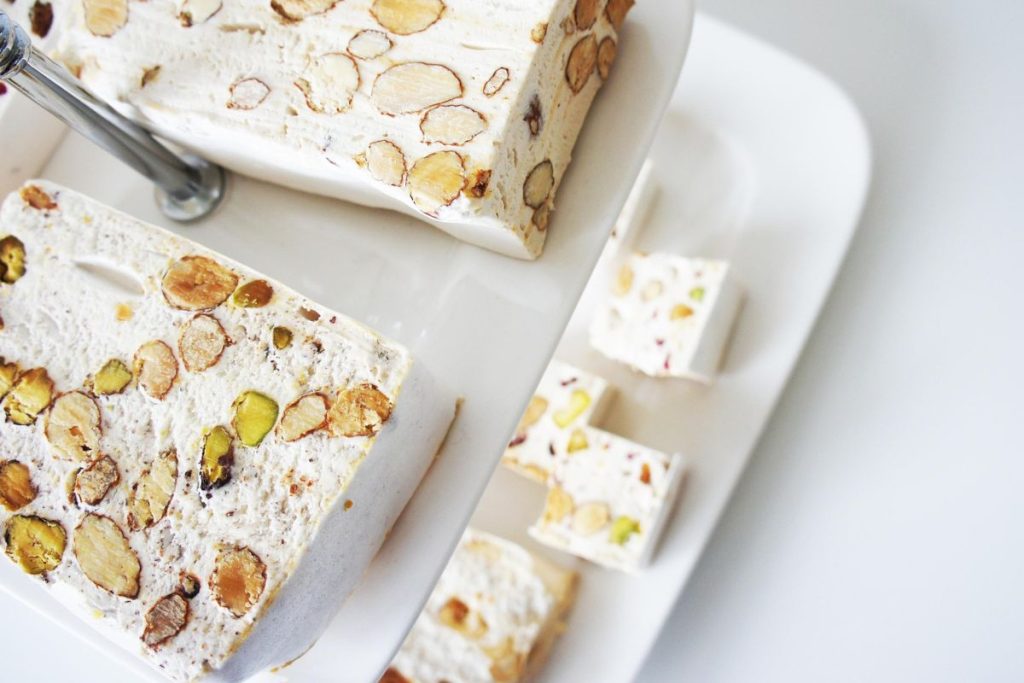 Así puedes preparar turrones en casa para disfrutar en diciembre