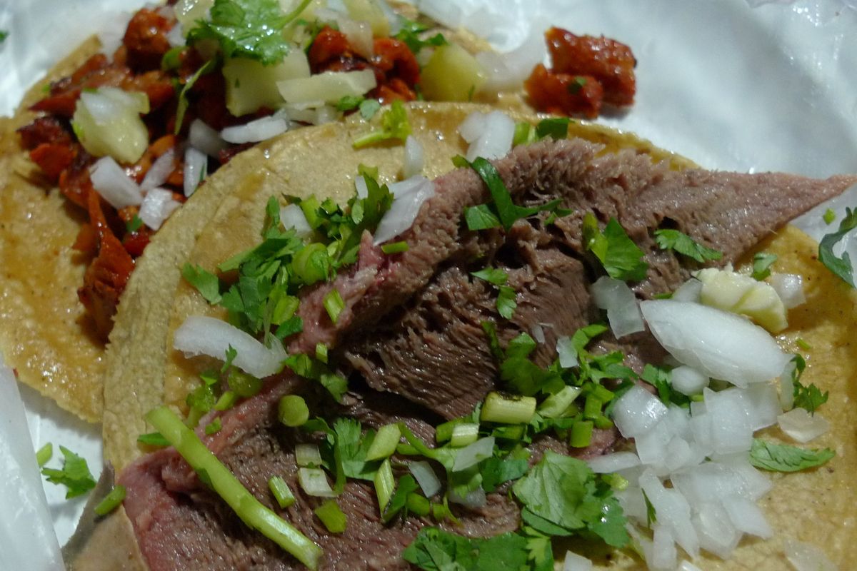 tacos-de-lengua-1