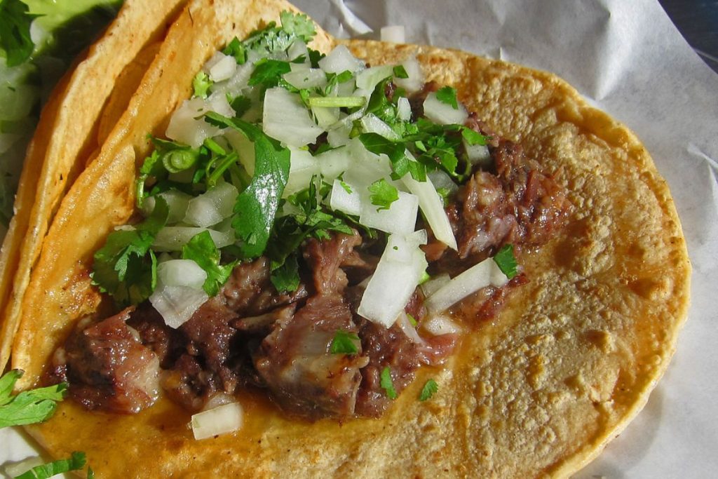 Los tacos de lengua son el 4º mejor platillo con menudencias del mundo