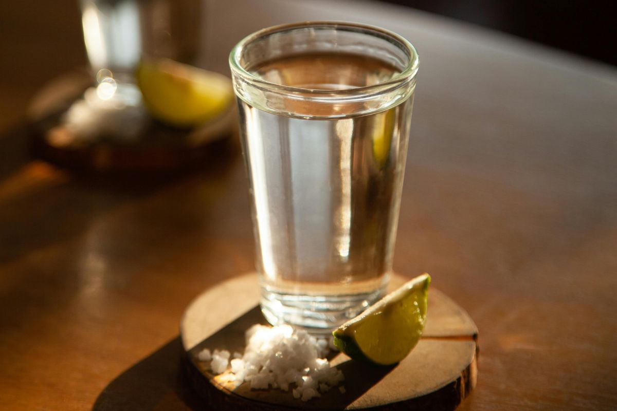 Shot de tequila. Foto de Pexels.