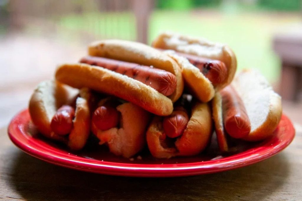 Estilos de hotdogs que han marcado la vida callejera en Estados Unidos