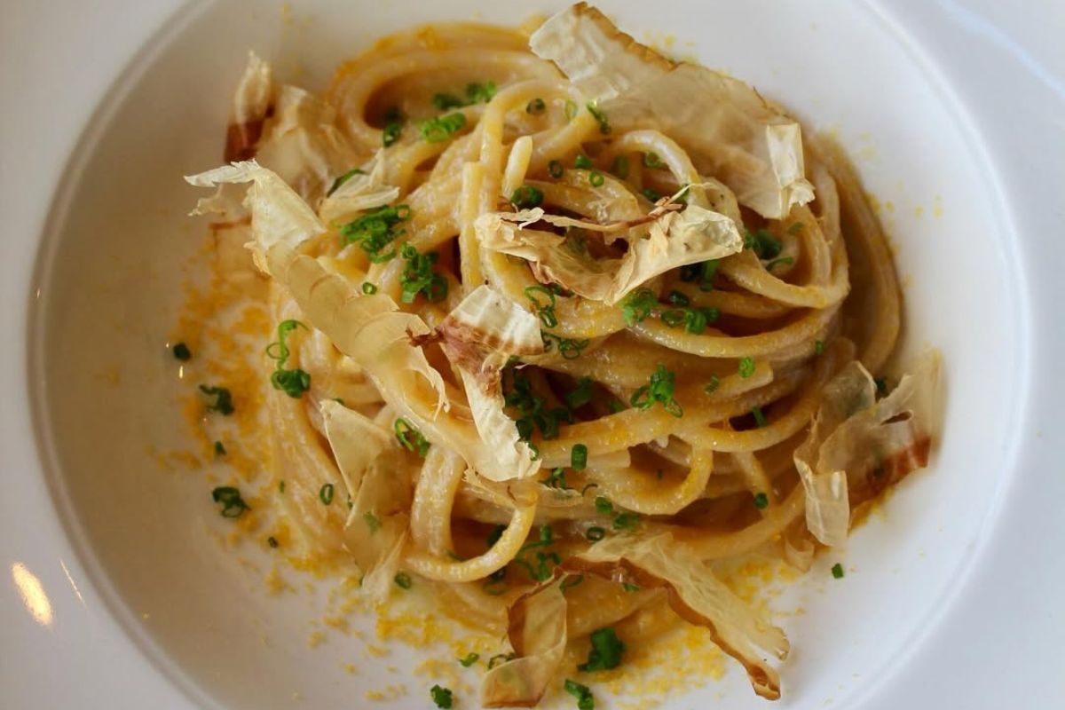 Espagueti ahumado hecho en casa. Foto de Instagram Osteria Mozza. 