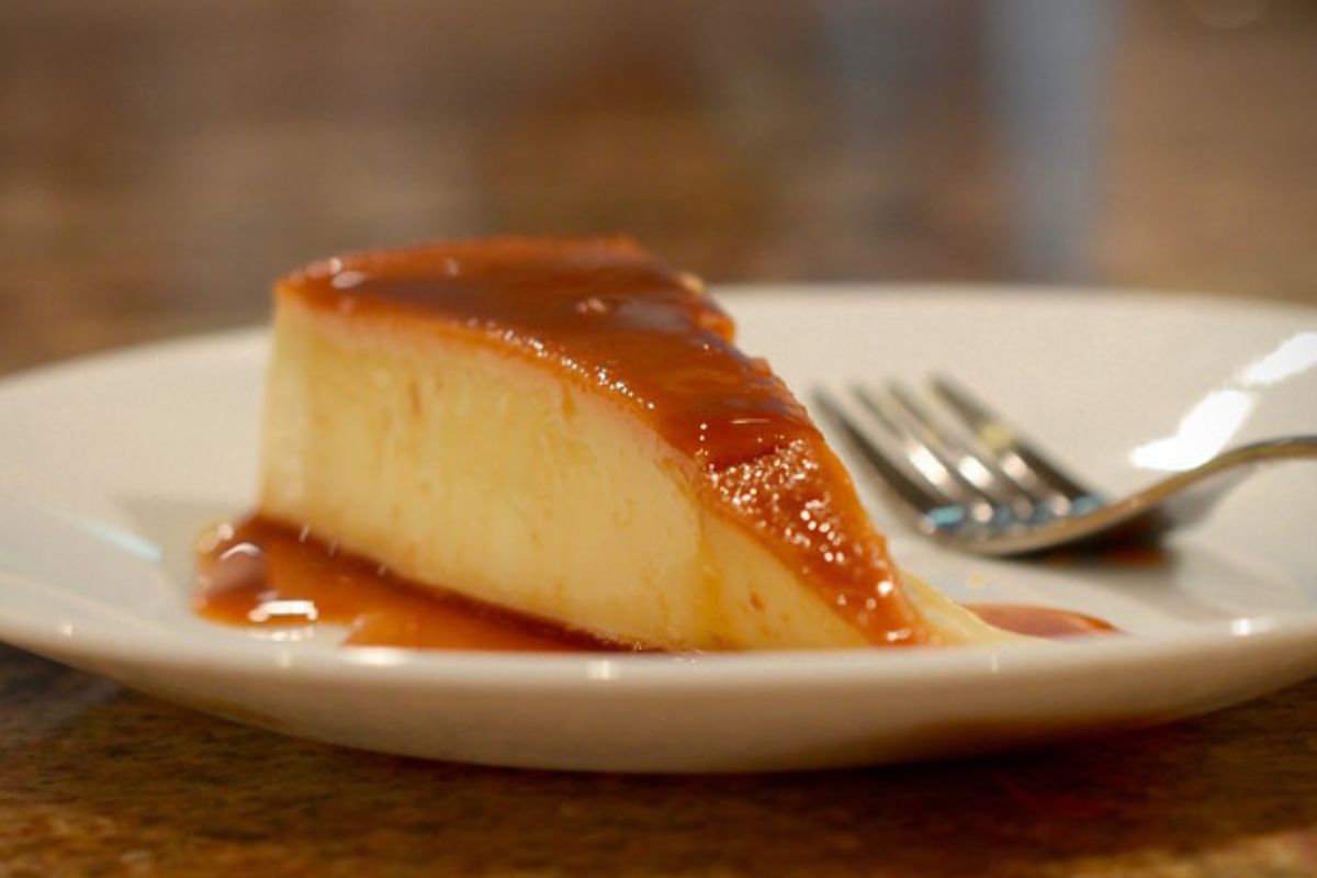 Rebanada de flan. Foto de PxHere.