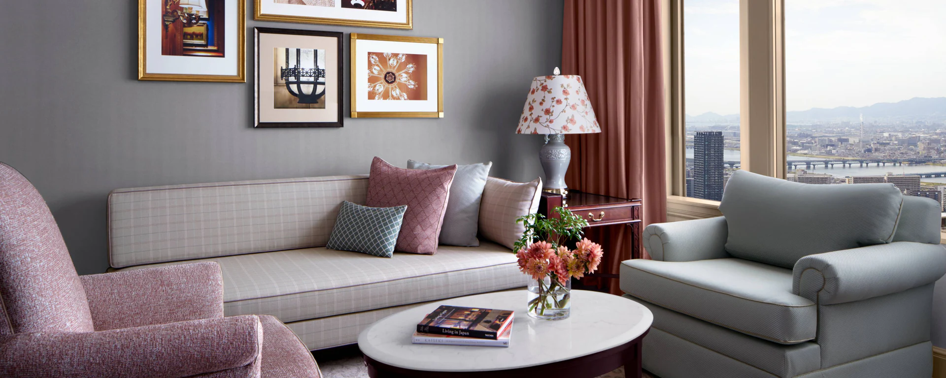 rz-osarz-executive-suite-living-ro-31518-feature-hor