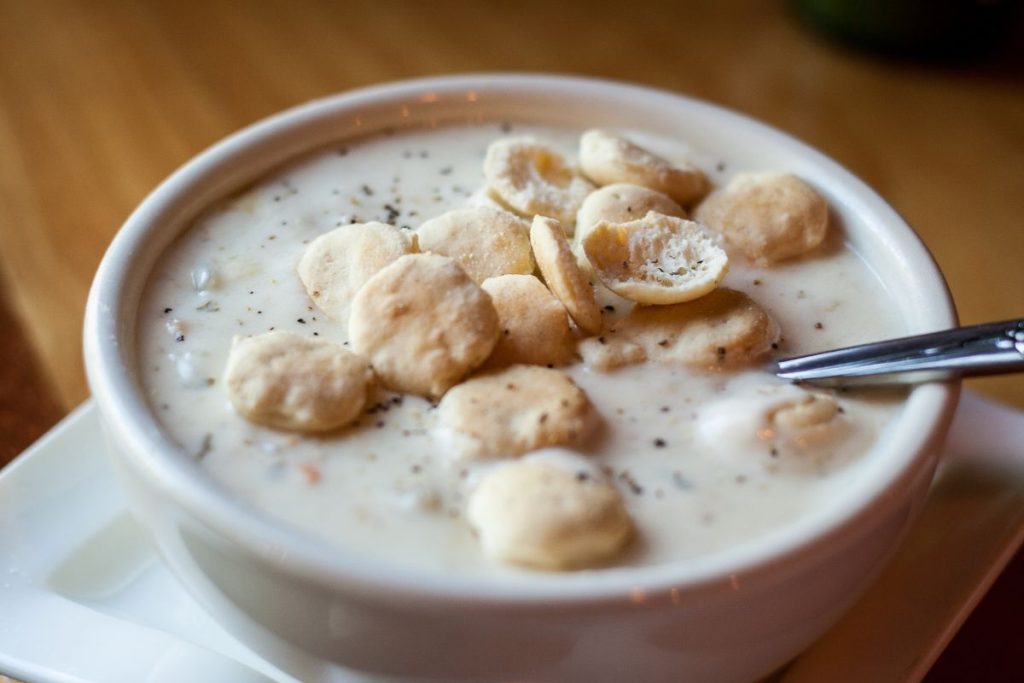 Los estilos de clam chowder cambian de acuerdo al lugar donde se preparan.