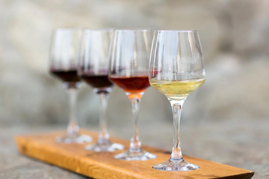 Los cócteles con vino son cada vez más aceptados en el mundo.