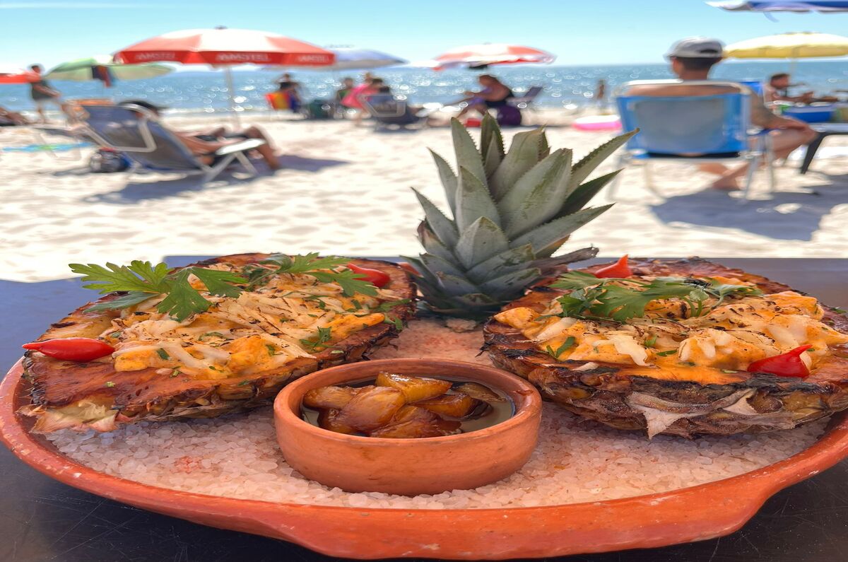 Camarones en piña