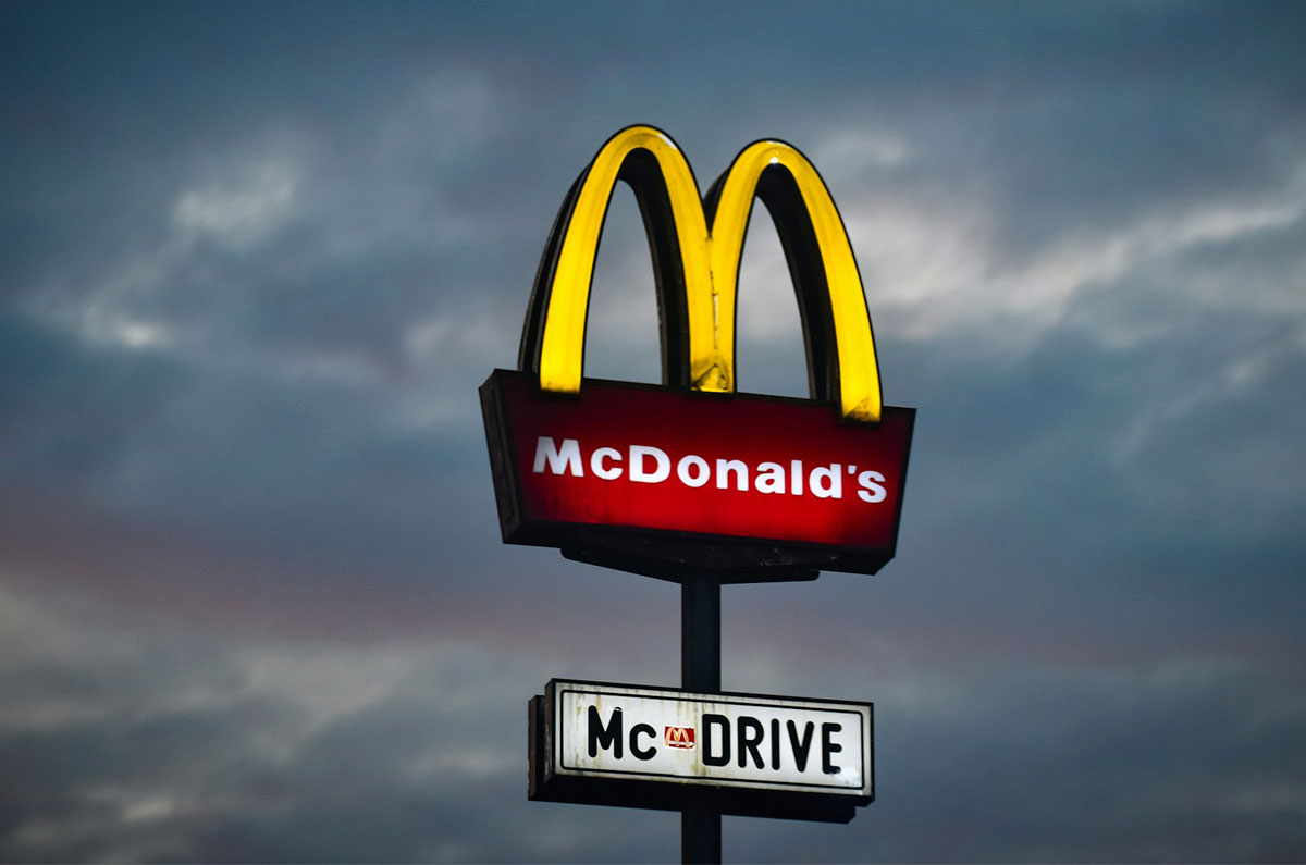 La maquinaria invisible detrás de cada Big Mac: así funciona la logística de McDonald's en México