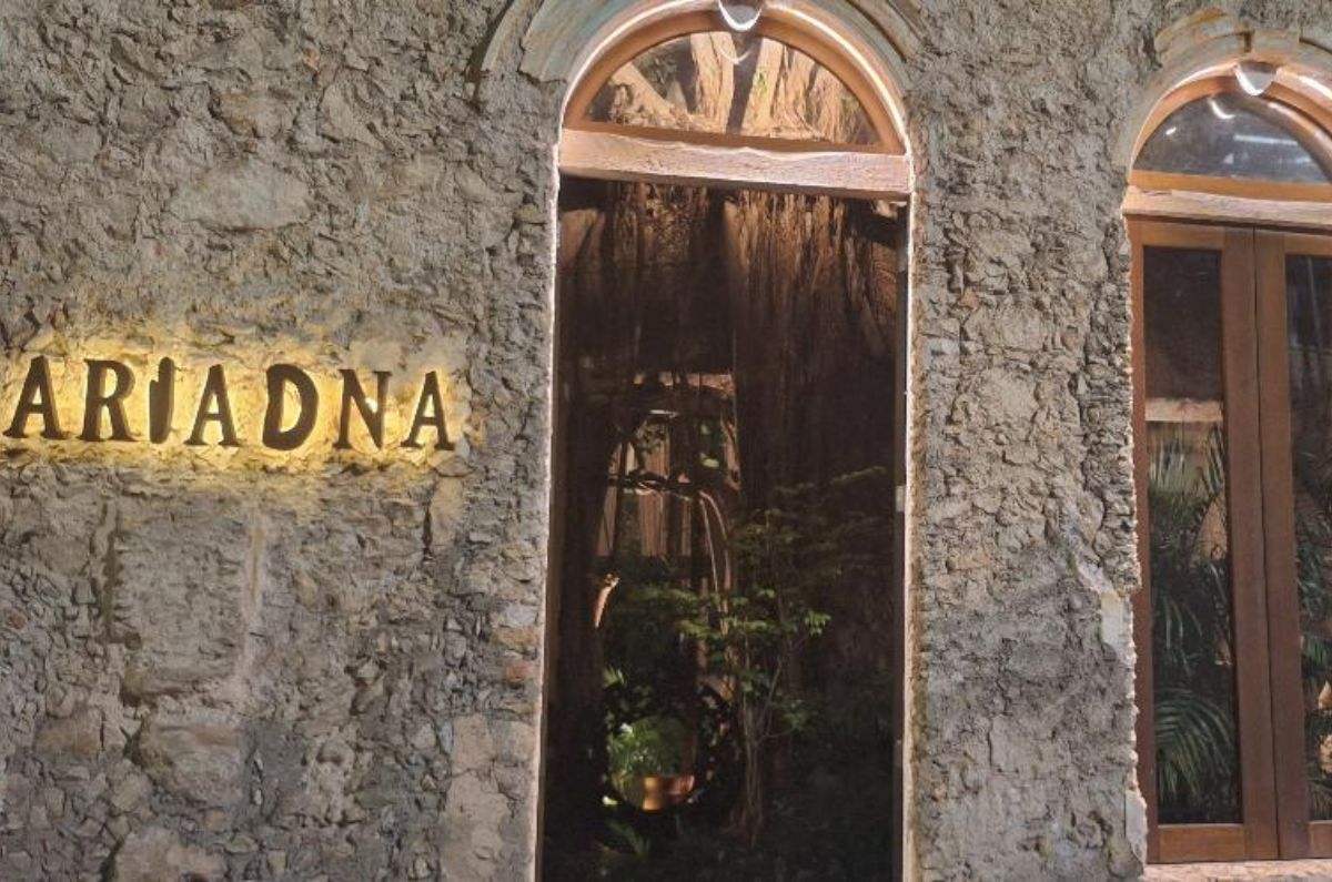 Fachada del restaurante Ariadna en Mérida, foto de Miriam Carmo