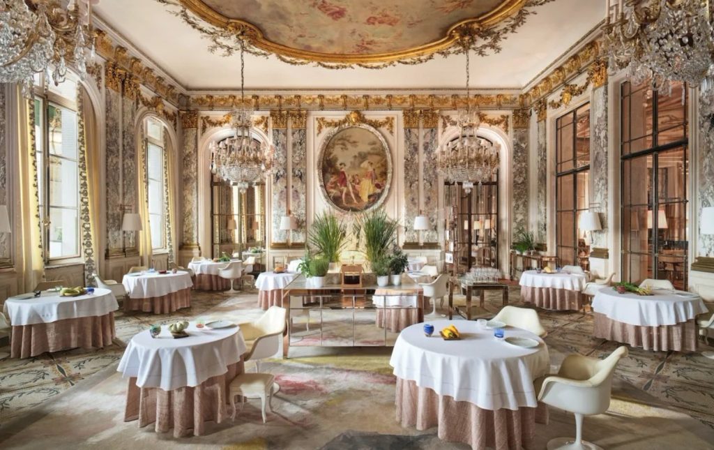 Le Meurice Paris: el esplendor artístico de la gran hotelería parisina