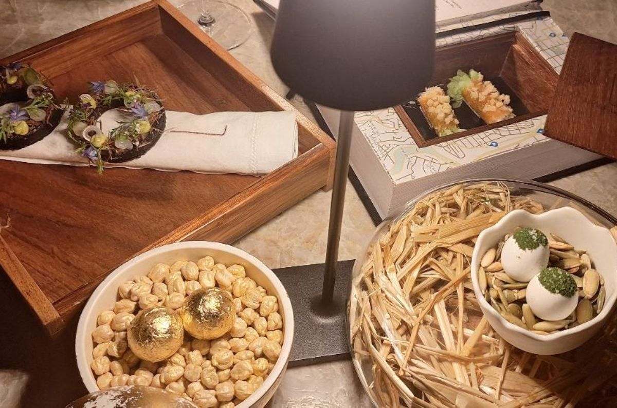 Botanas (huevito sikil pak, margarita goldem, nuestra ensalada Caesar, tartaleta de tzic + tartar de venado), foto de Miriam Carmo